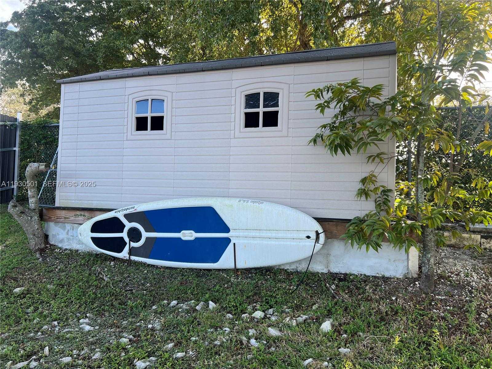 Small Image of 6101 SOUTH WEST 153RD CT RD, Miami Number 19