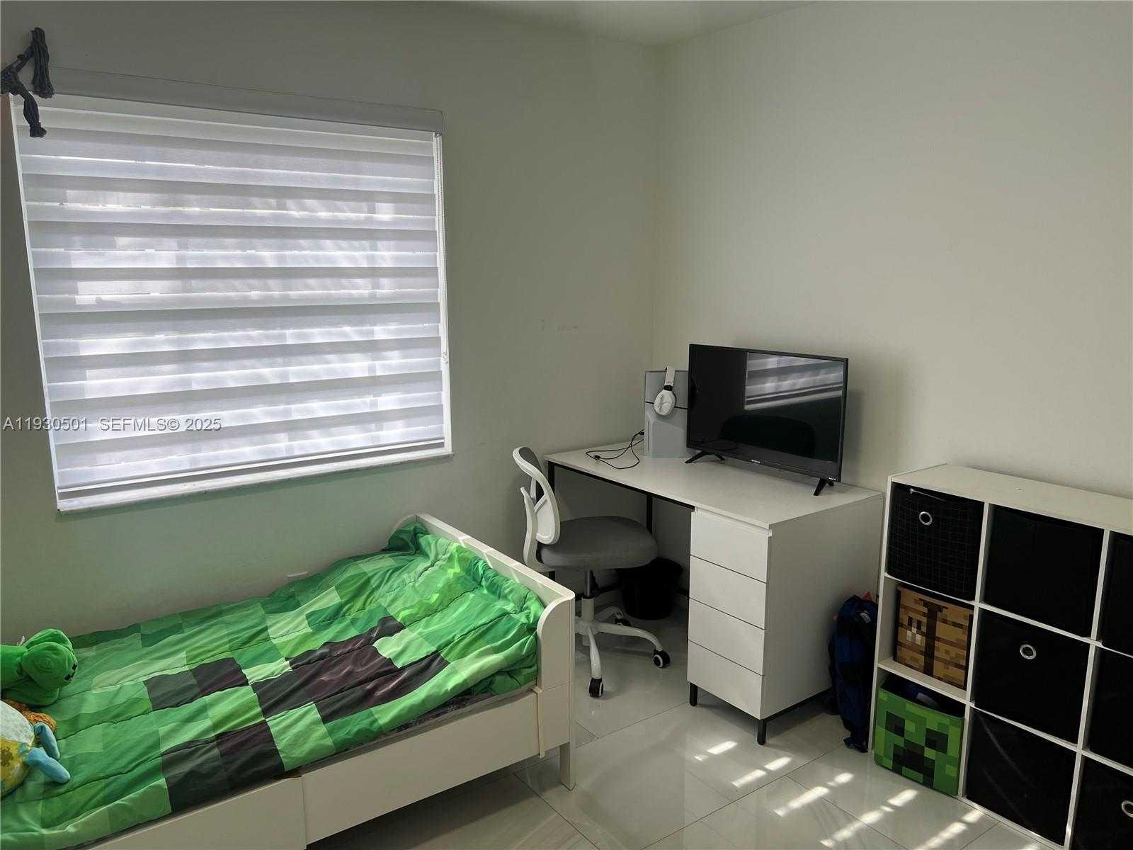 Small Image of 6101 SOUTH WEST 153RD CT RD, Miami Number 23