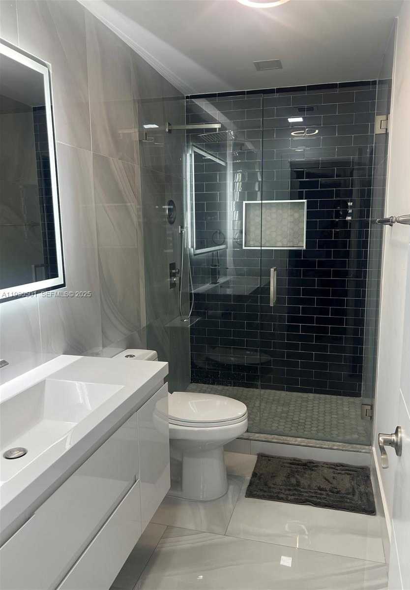 Small Image of 6101 SOUTH WEST 153RD CT RD, Miami Number 30