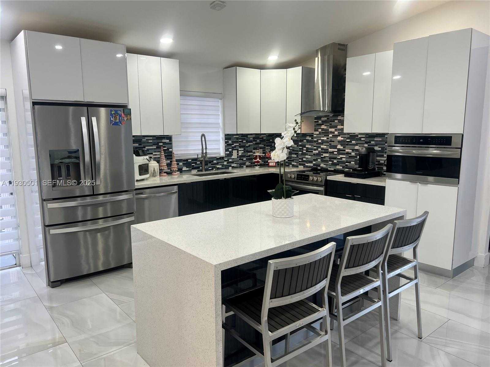 Small Image of 6101 SOUTH WEST 153RD CT RD, Miami Number 40