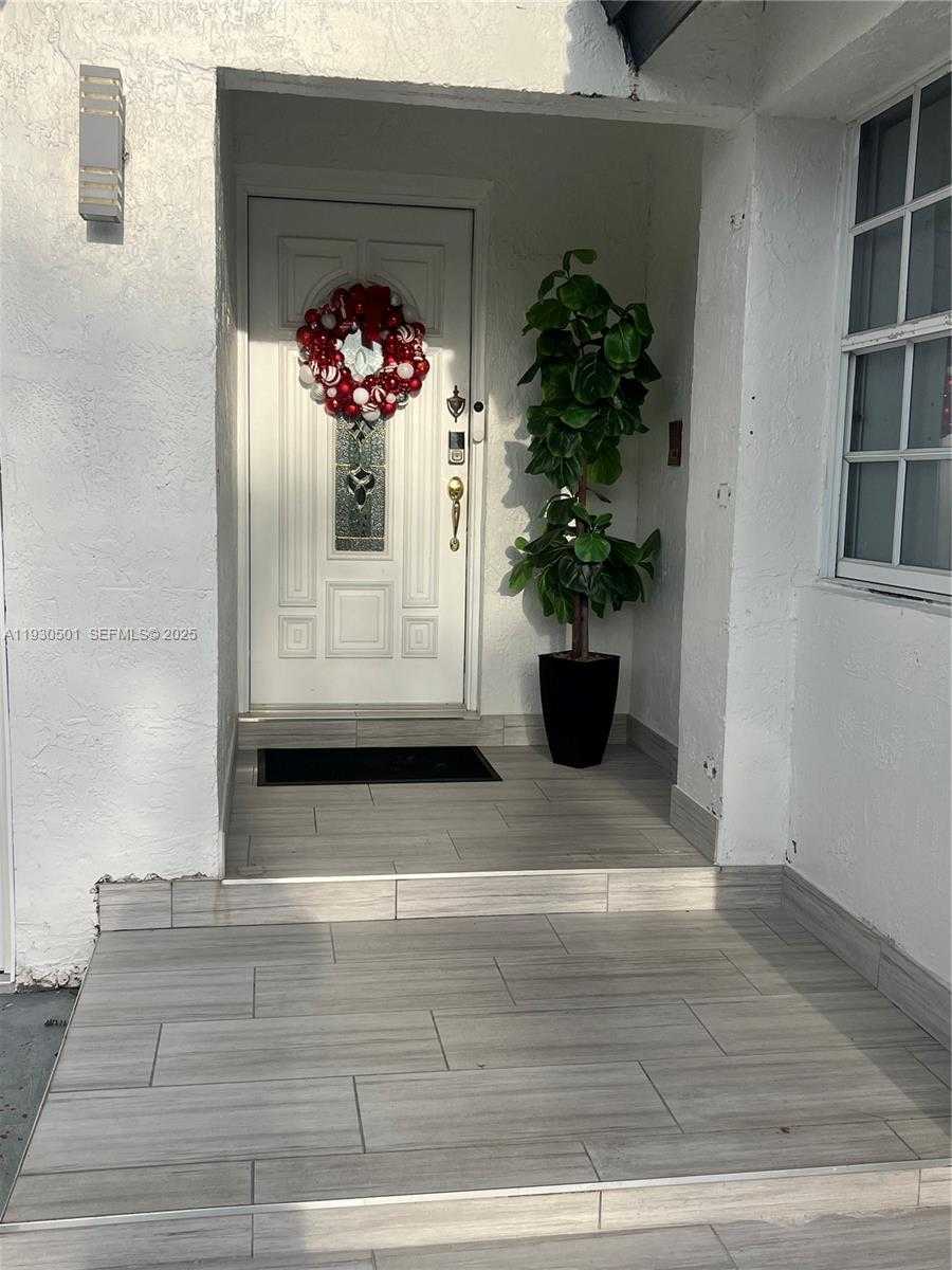 Small Image of 6101 SOUTH WEST 153RD CT RD, Miami Number 47
