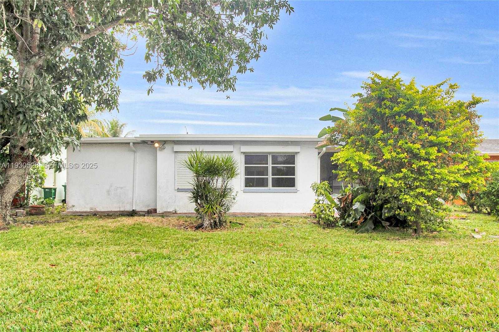 Small Image of 5718 NORTH WEST 66TH AVE, Tamarac Number 21