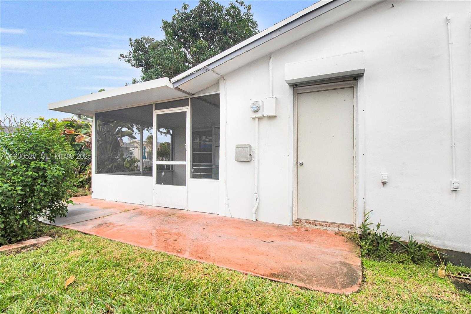 Small Image of 5718 NORTH WEST 66TH AVE, Tamarac Number 24