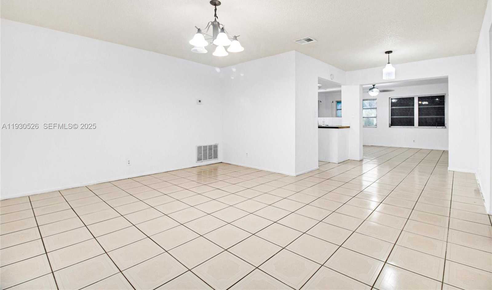 Small Image of 5718 NORTH WEST 66TH AVE, Tamarac Number 4