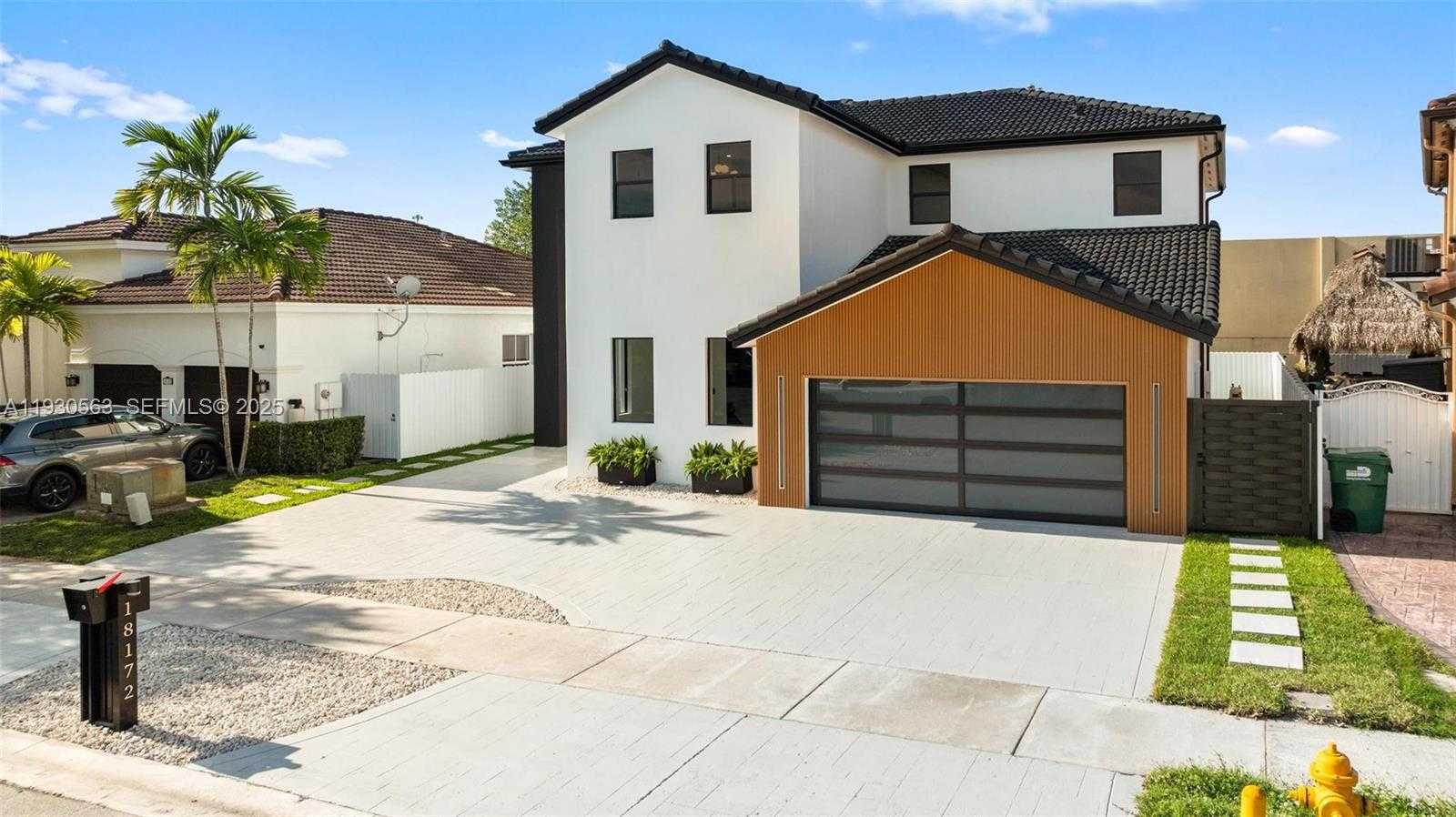 Small Image of 18172 NORTH WEST 91ST CT, Hialeah Number 53