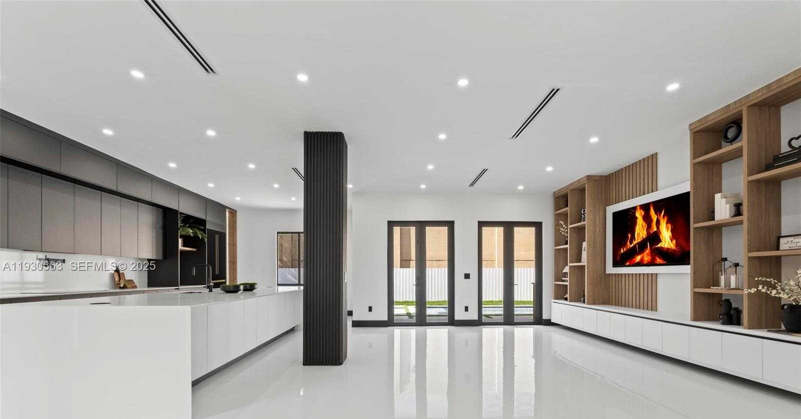 Small Image of 18172 NORTH WEST 91ST CT, Hialeah Number 8