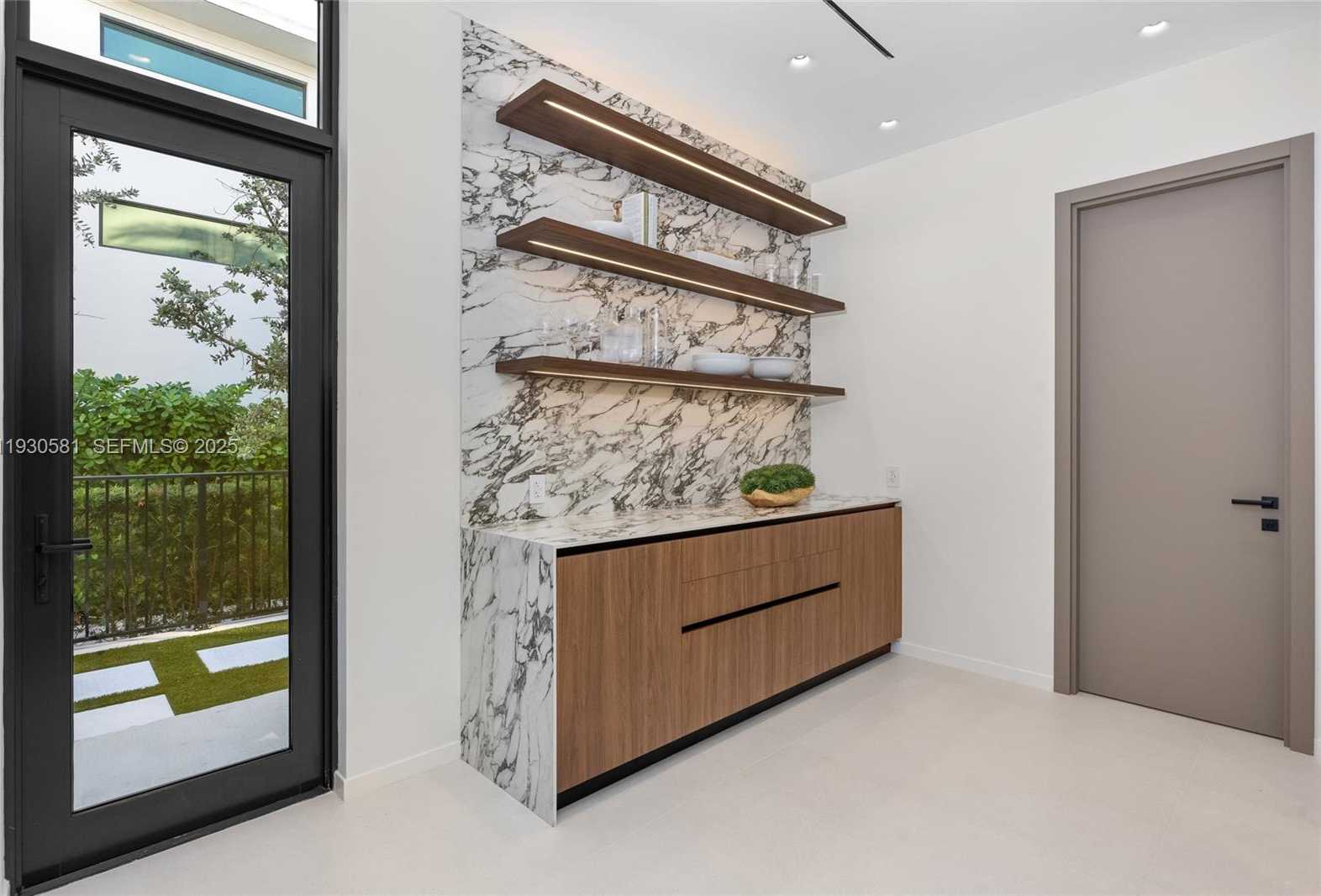 Small Image of 630 ISLE OF PALMS DR, Fort Lauderdale Number 13