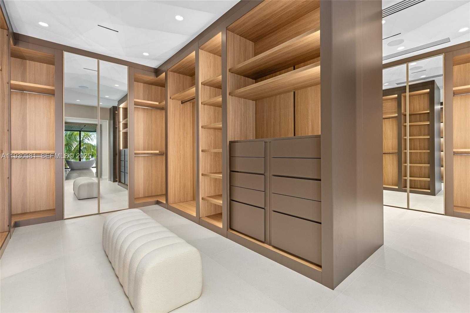 Small Image of 630 ISLE OF PALMS DR, Fort Lauderdale Number 44