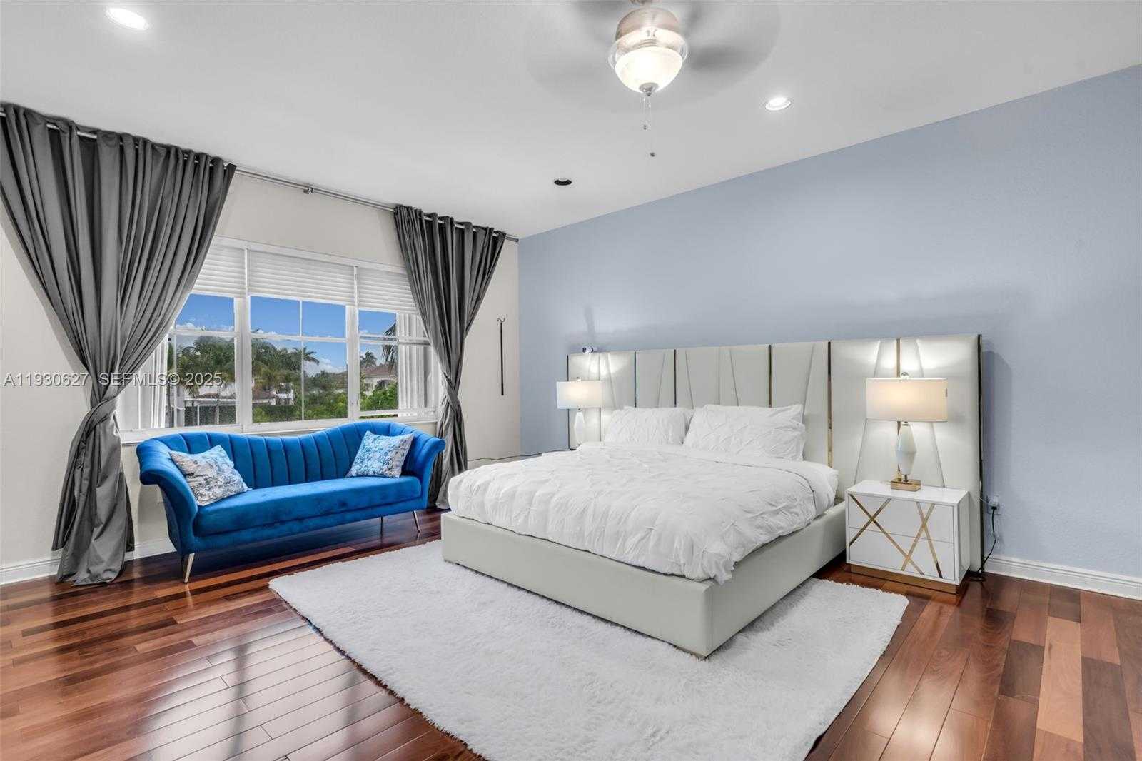 Small Image of 1091 WATERSIDE LN, Hollywood Number 20