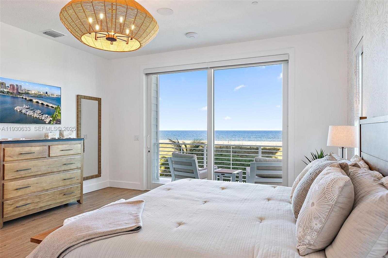 Small Image of 5128 WATERSONG WY, Fort Pierce Number 22