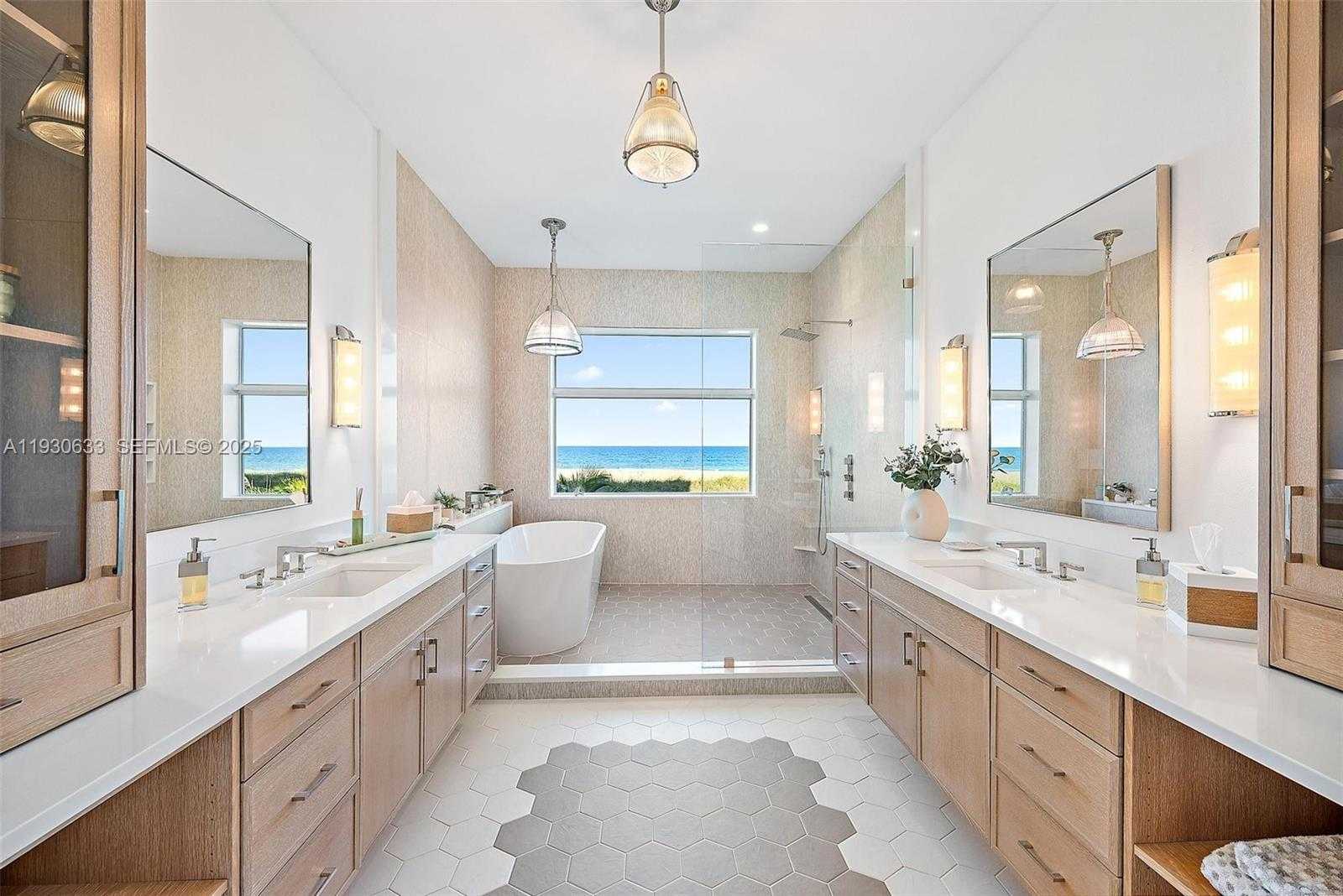 Small Image of 5128 WATERSONG WY, Fort Pierce Number 25