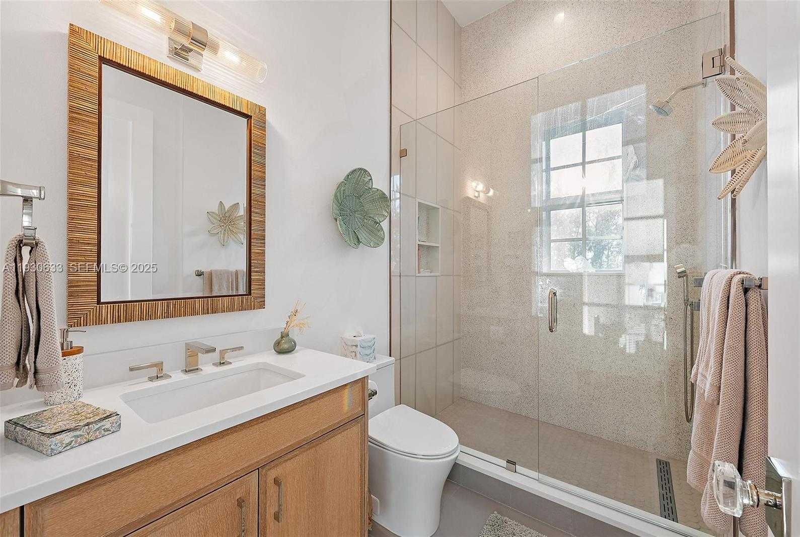 Small Image of 5128 WATERSONG WY, Fort Pierce Number 32