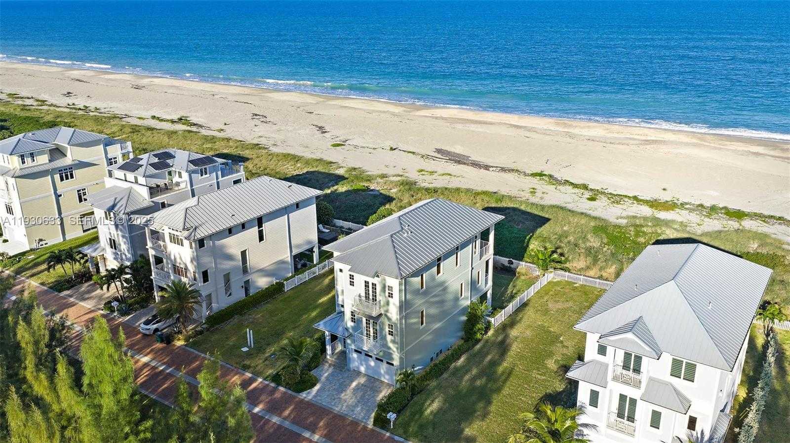 Small Image of 5128 WATERSONG WY, Fort Pierce Number 41