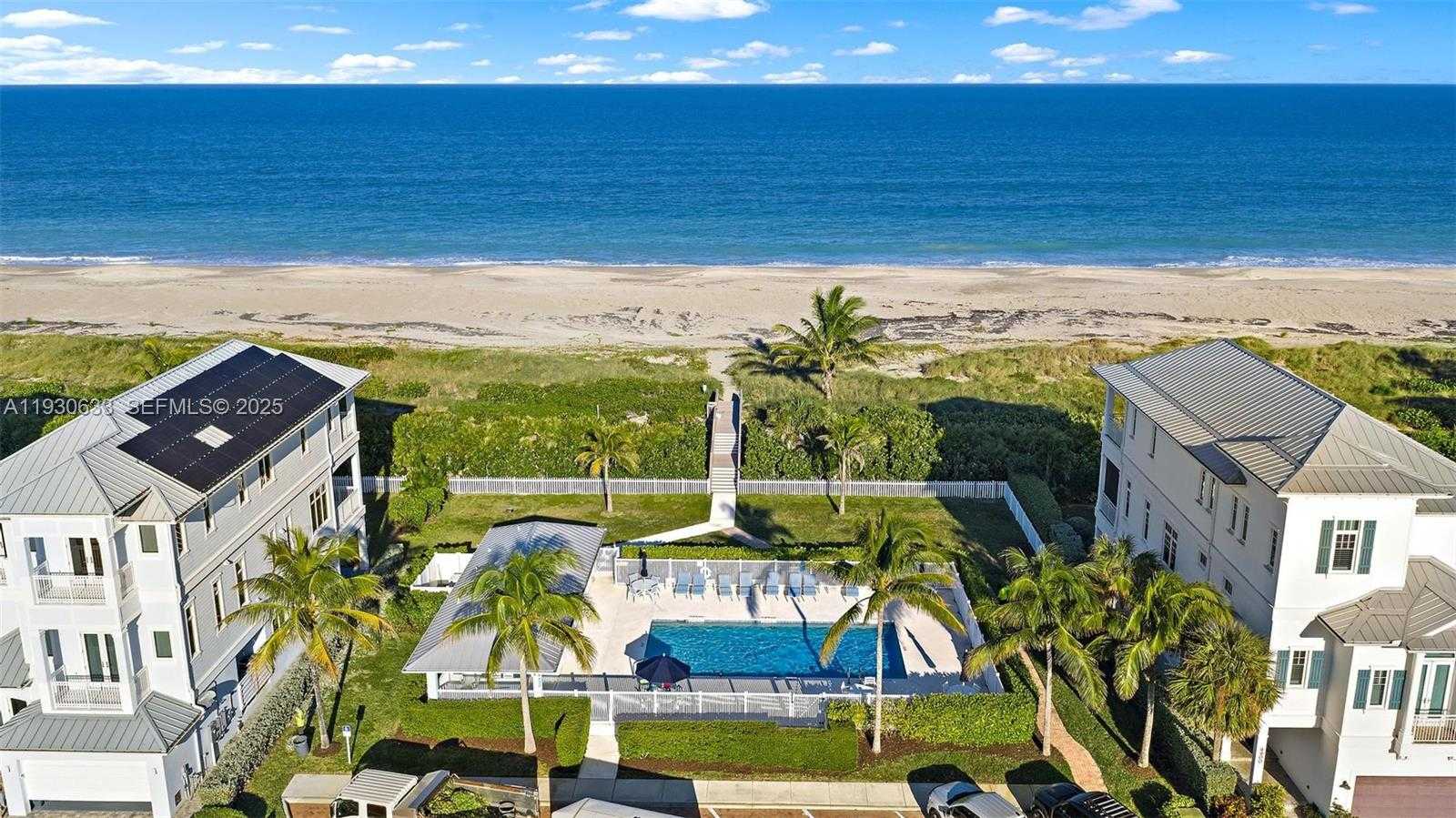 Small Image of 5128 WATERSONG WY, Fort Pierce Number 43