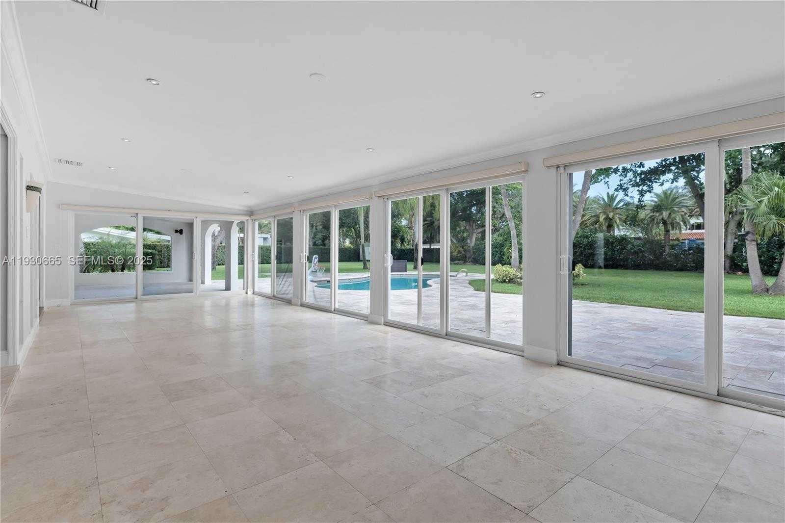 Small Image of 6601 SOUTH WEST 124TH ST, Pinecrest Number 14