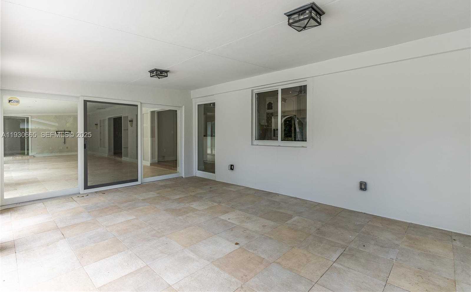 Small Image of 6601 SOUTH WEST 124TH ST, Pinecrest Number 7