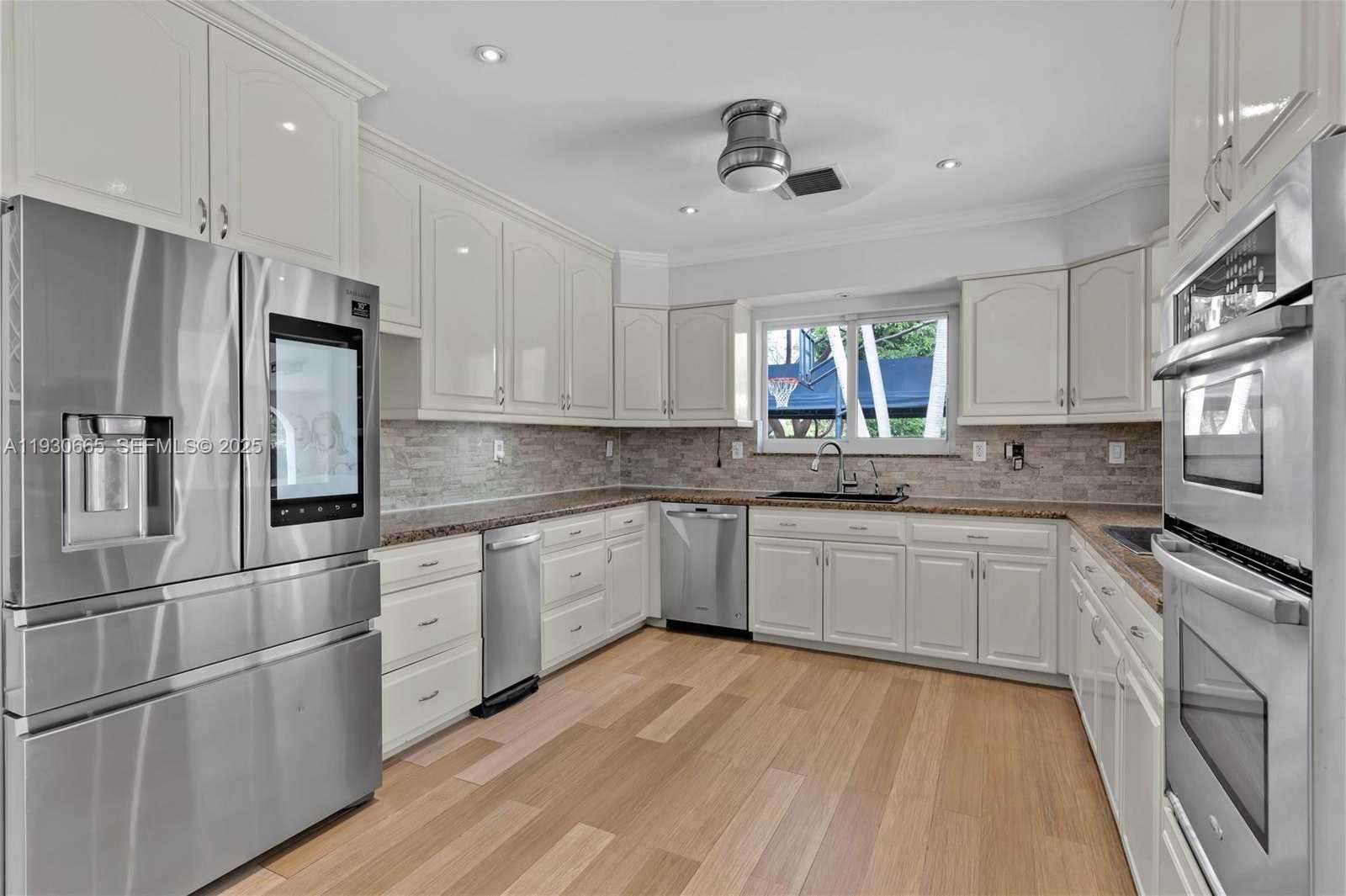 Small Image of 6601 SOUTH WEST 124TH ST, Pinecrest Number 8