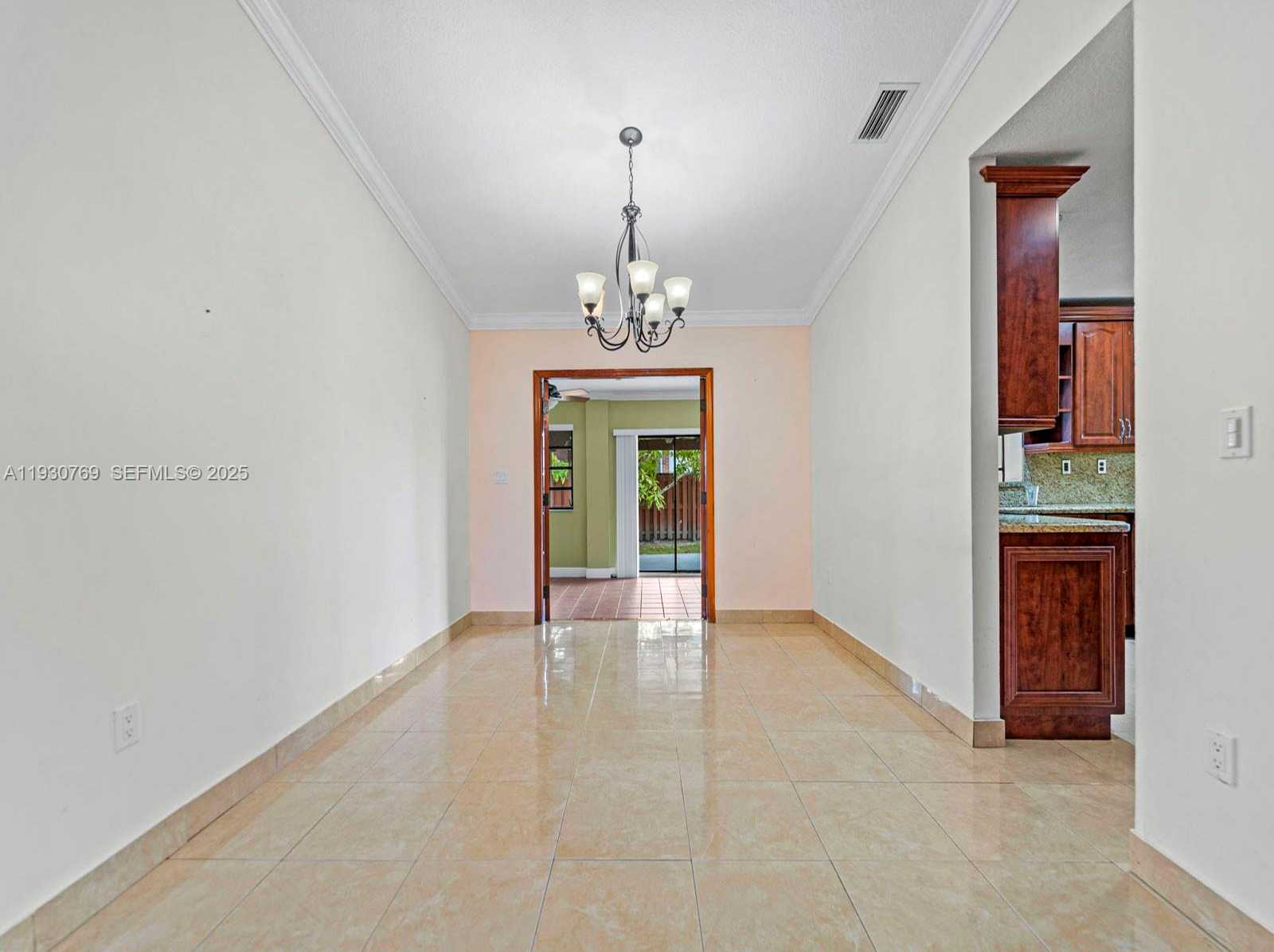Small Image of 3791 SOUTH WEST 142ND AVE, Miami Number 14