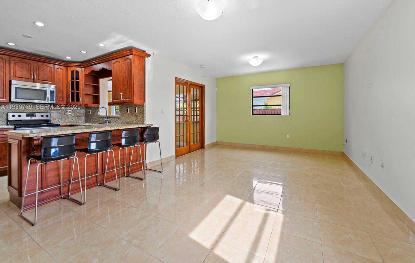 Small Image of 3791 SOUTH WEST 142ND AVE, Miami Number 20