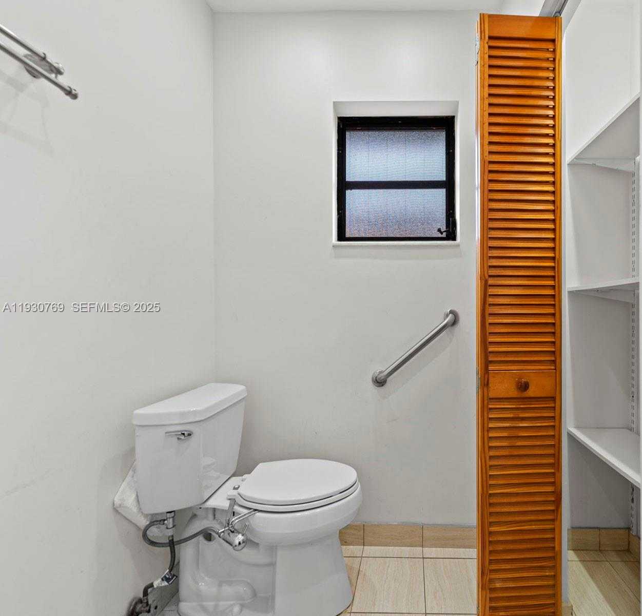 Small Image of 3791 SOUTH WEST 142ND AVE, Miami Number 30