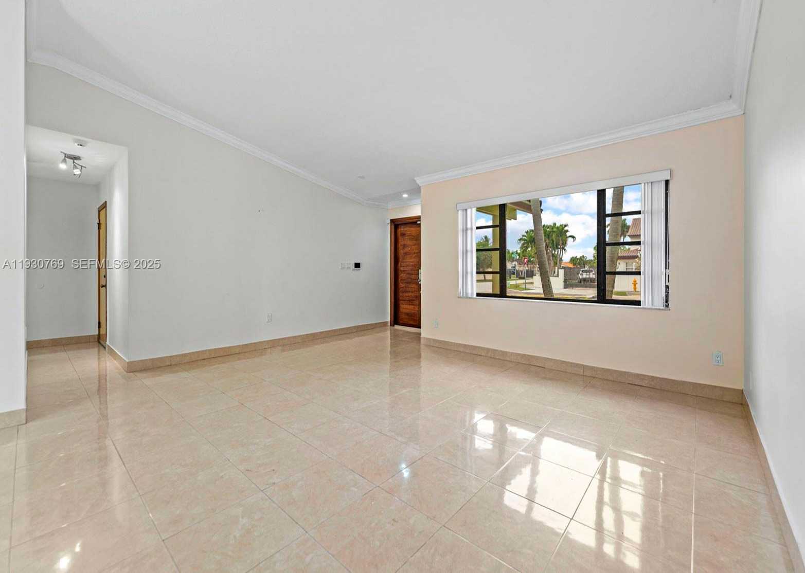 Small Image of 3791 SOUTH WEST 142ND AVE, Miami Number 5