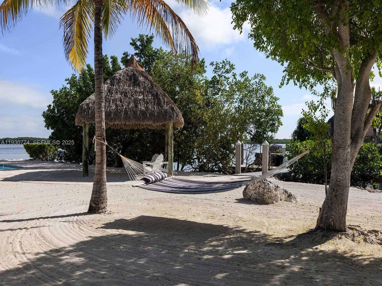 Small Image of 57 GARDEN COVE DR, Key Largo Number 19