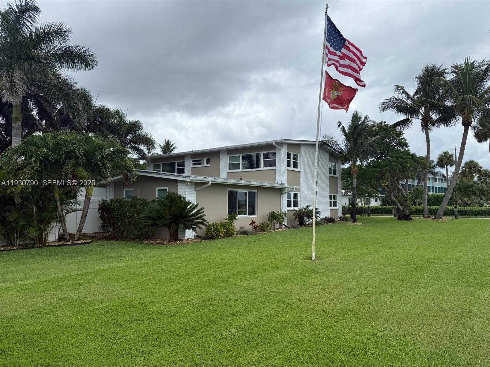 Small Image of 13549 SOUTH INDIAN RIVER DR, Jensen Beach Number 3