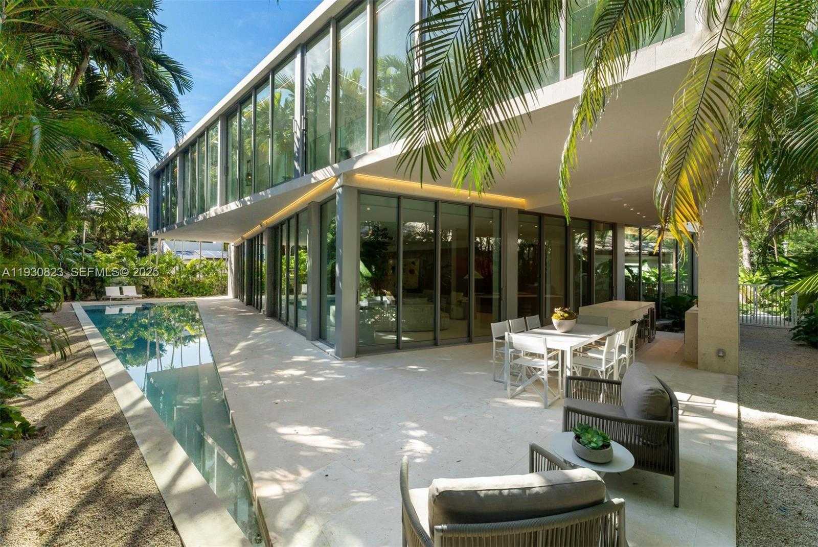 Small Image of 1616 ONAWAY DR, Miami Number 45