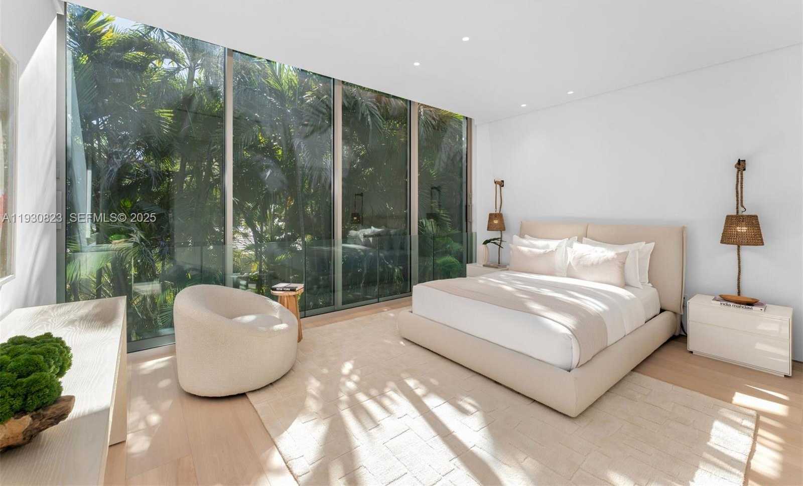 Small Image of 1616 ONAWAY DR, Miami Number 70