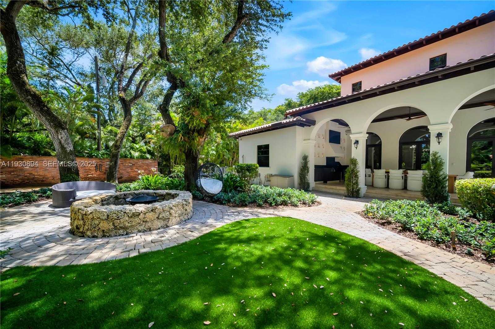 Small Image of 8301 SOUTH WEST 53RD AVE, Miami Number 12