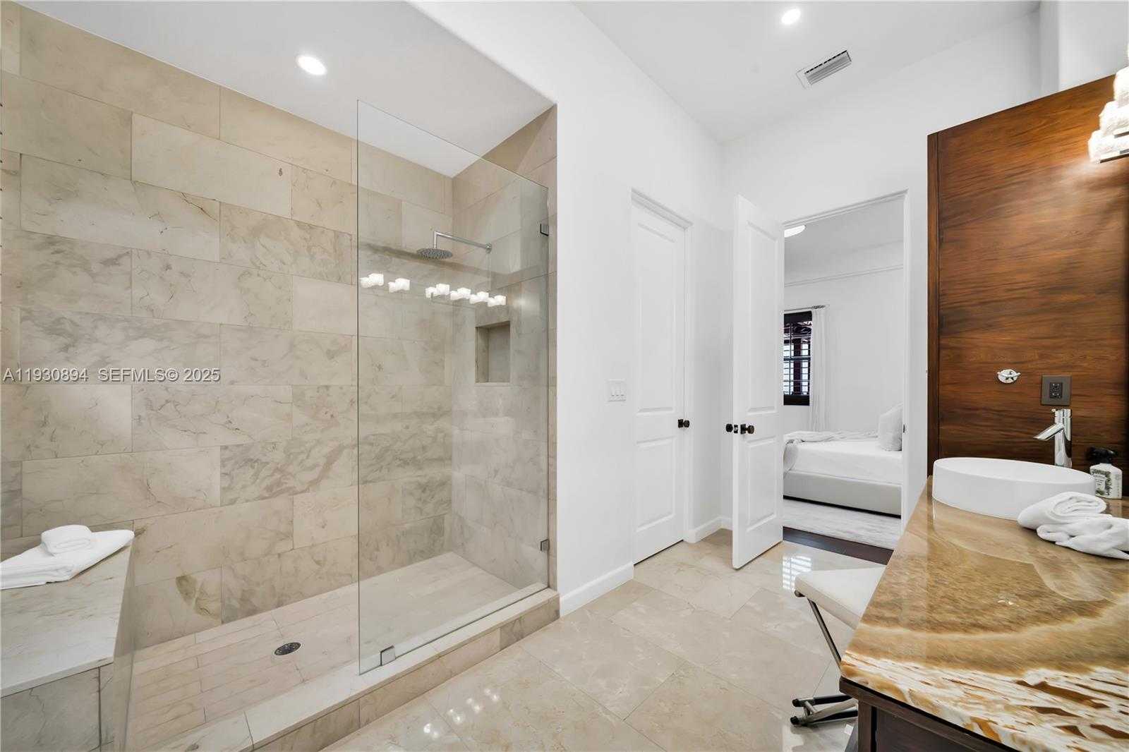 Small Image of 8301 SOUTH WEST 53RD AVE, Miami Number 58