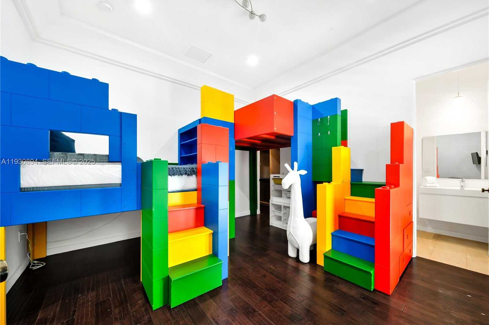 Small Image of 8301 SOUTH WEST 53RD AVE, Miami Number 59