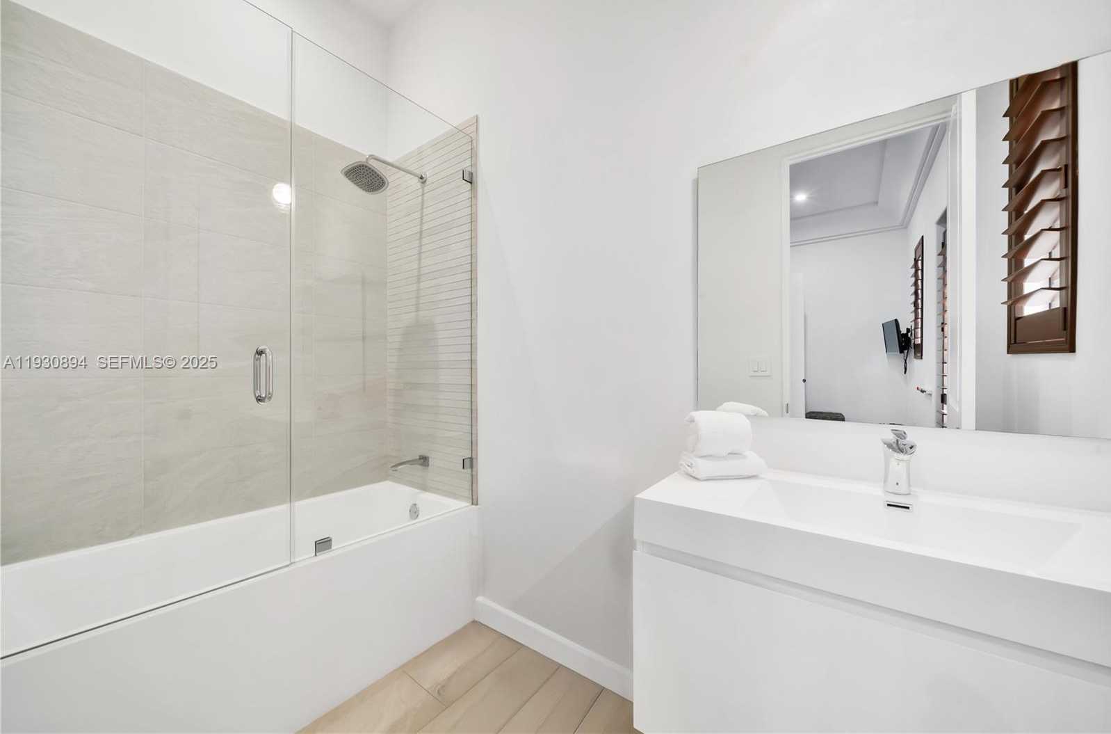 Small Image of 8301 SOUTH WEST 53RD AVE, Miami Number 60