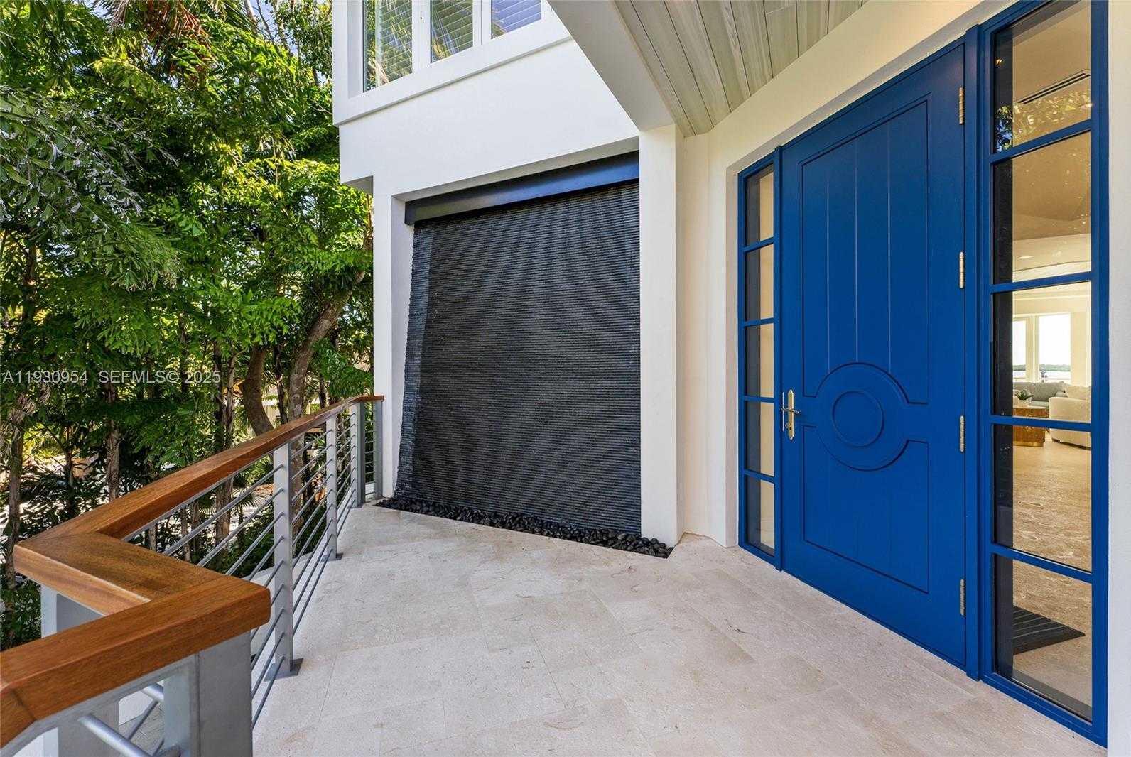 Small Image of 180 POMPANO DR, Key Largo Number 12