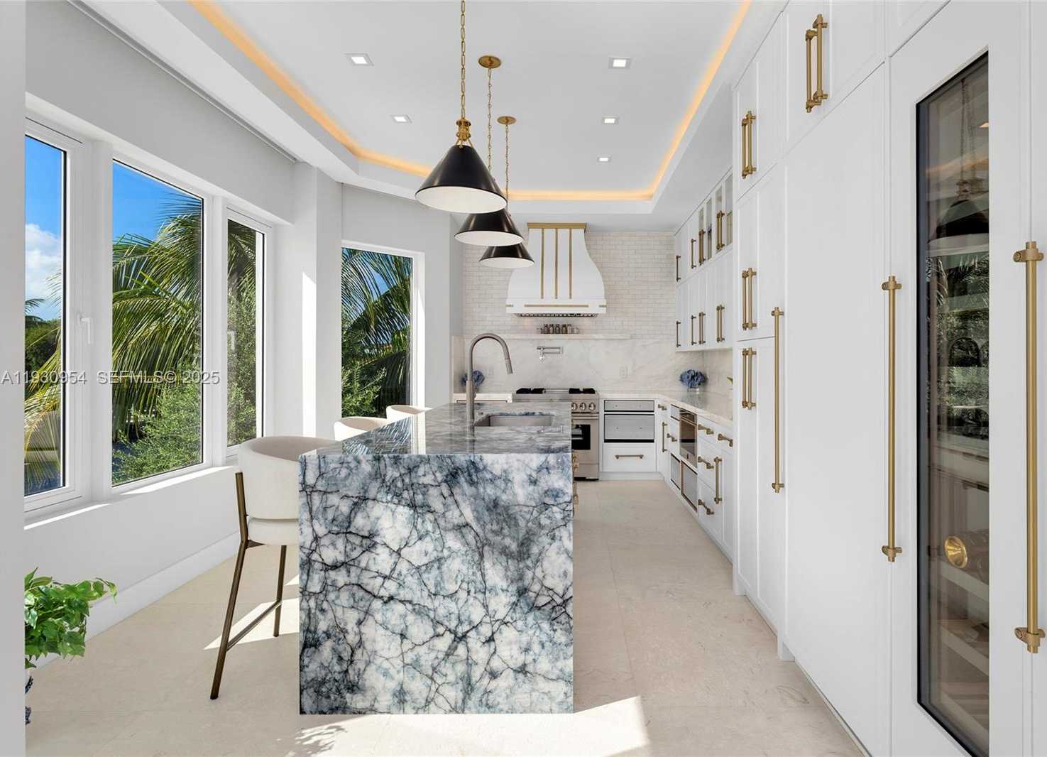 Small Image of 180 POMPANO DR, Key Largo Number 25