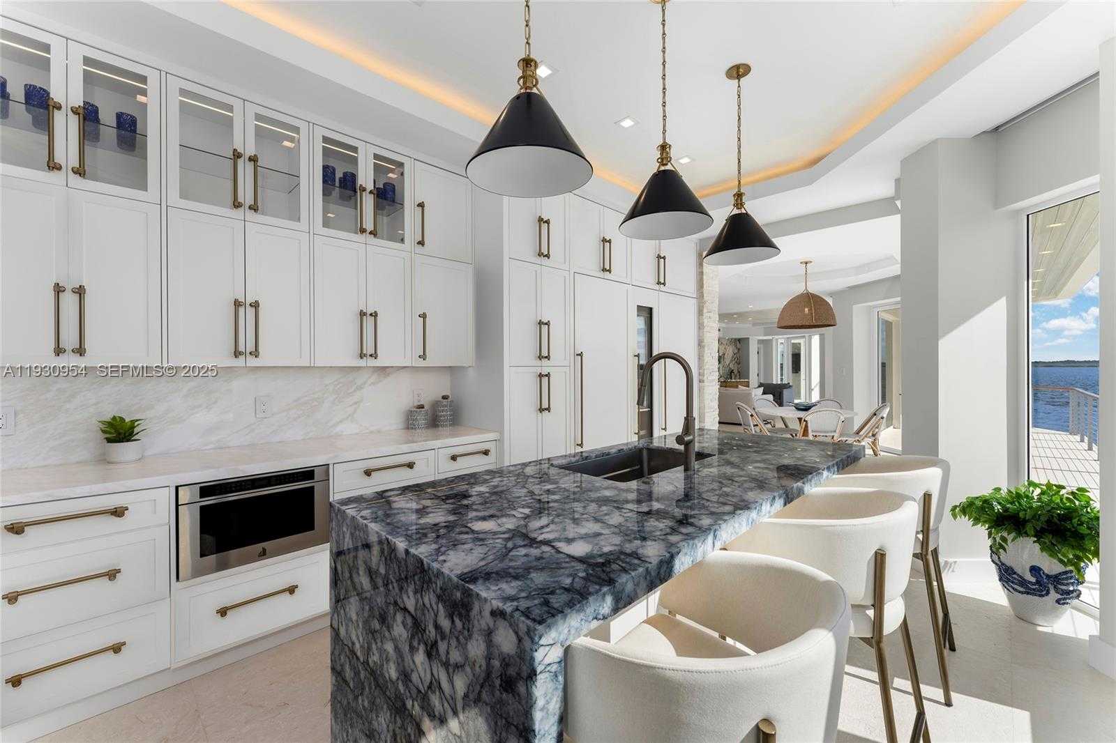 Small Image of 180 POMPANO DR, Key Largo Number 27