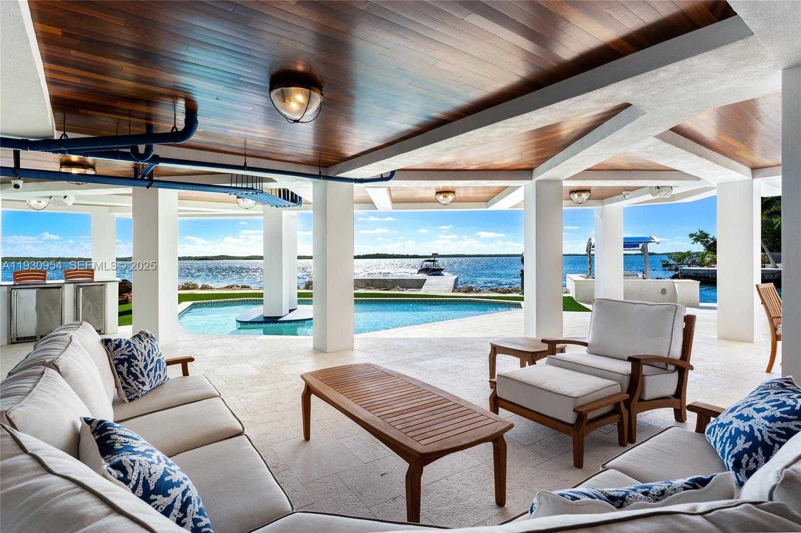 Small Image of 180 POMPANO DR, Key Largo Number 50