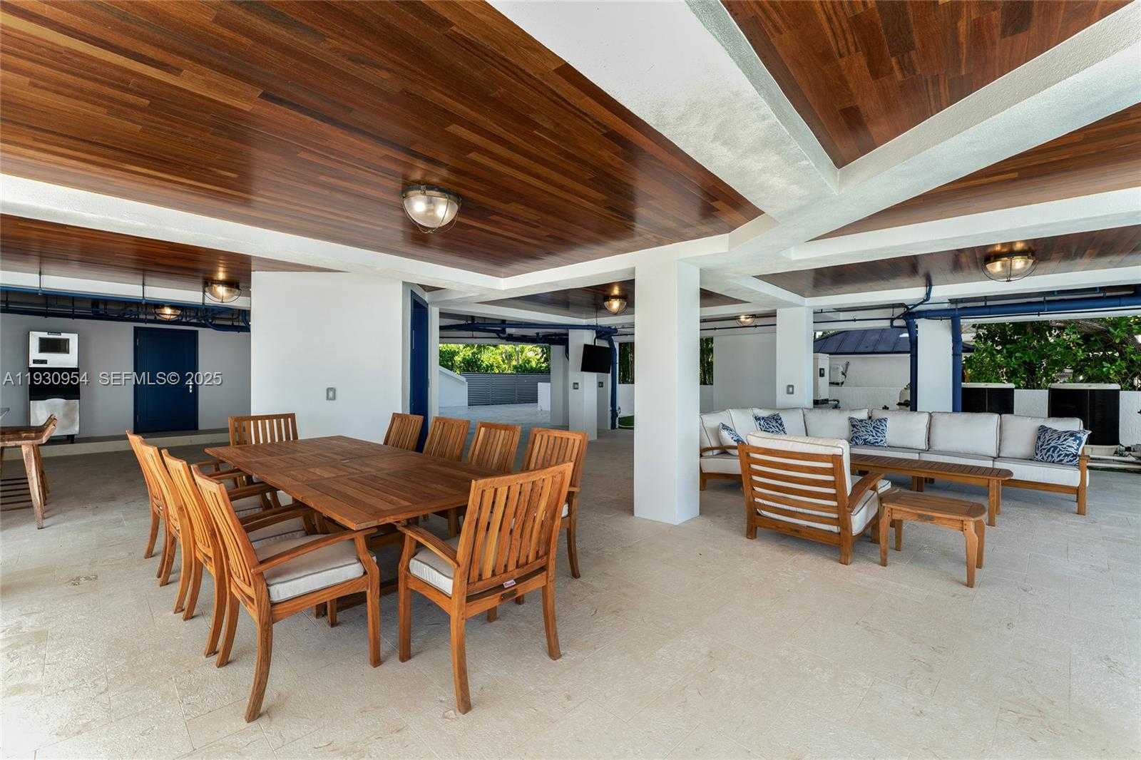 Small Image of 180 POMPANO DR, Key Largo Number 52