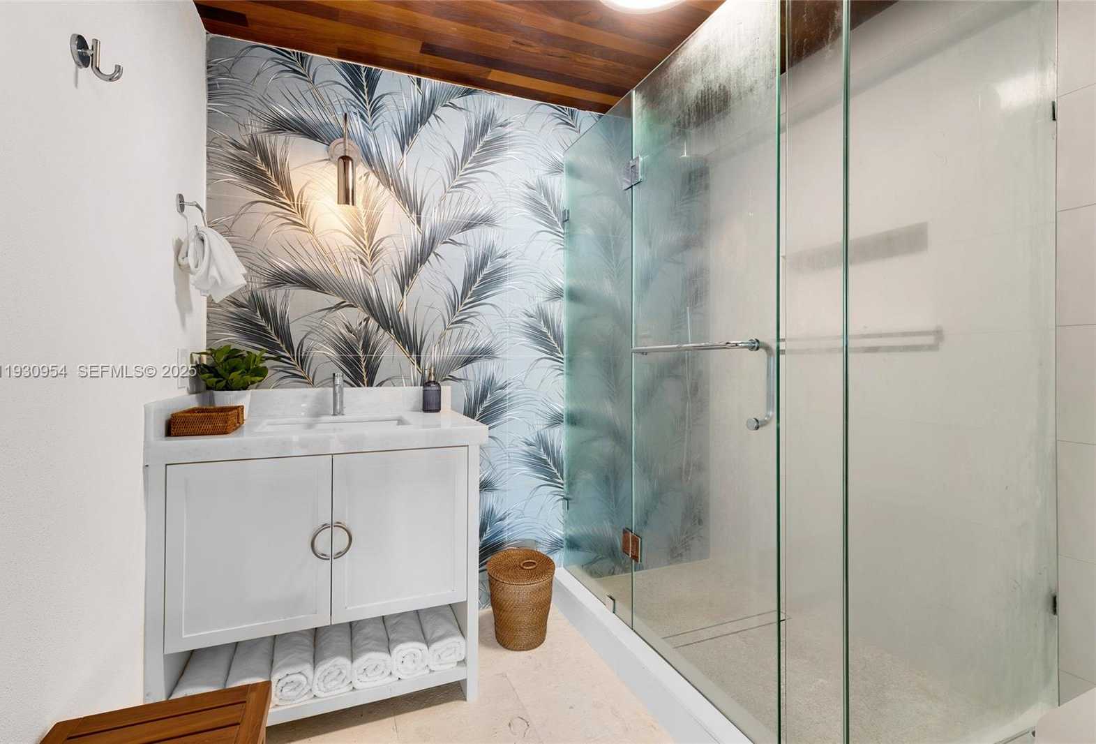 Small Image of 180 POMPANO DR, Key Largo Number 56