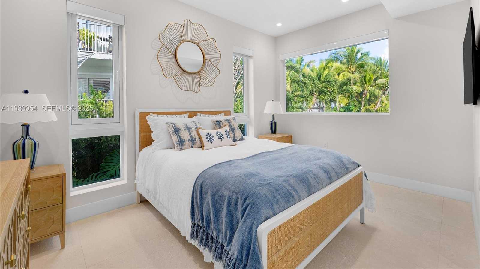 Small Image of 180 POMPANO DR, Key Largo Number 62