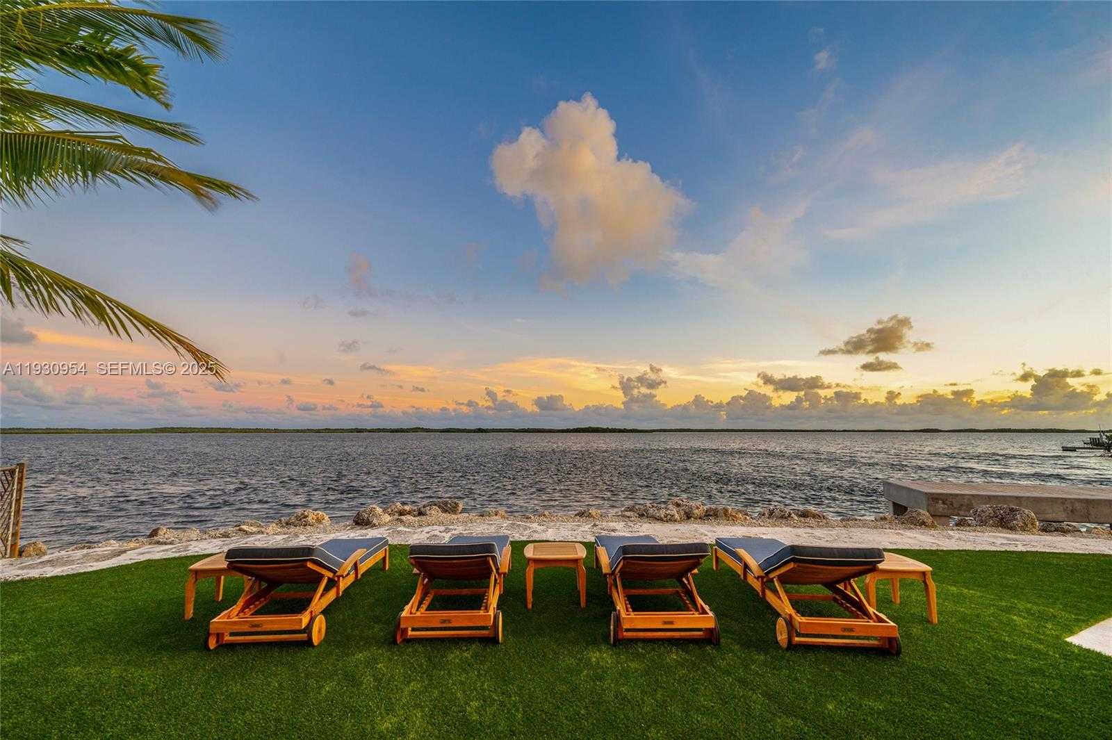 Small Image of 180 POMPANO DR, Key Largo Number 7