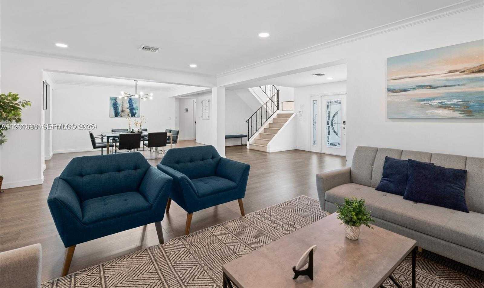 Small Image of 413 HOLIDAY, Hallandale Beach Number 10