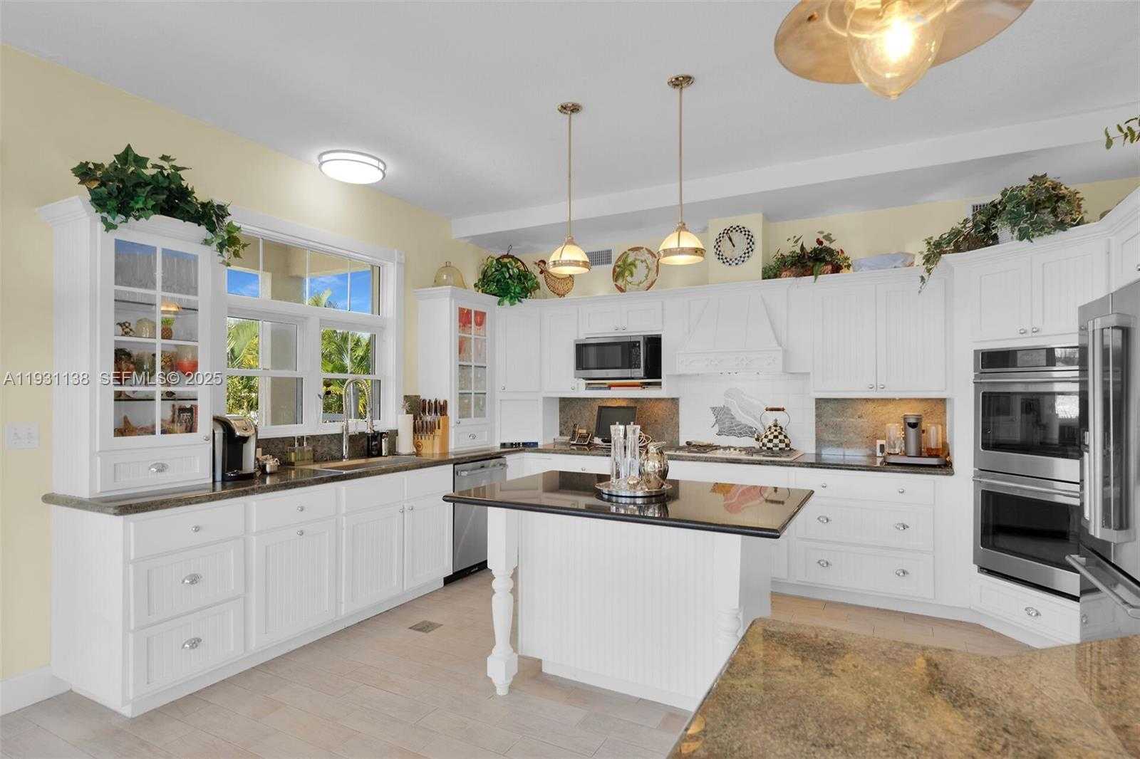 Small Image of 153 STROMBOLI DR, Islamorada Number 65