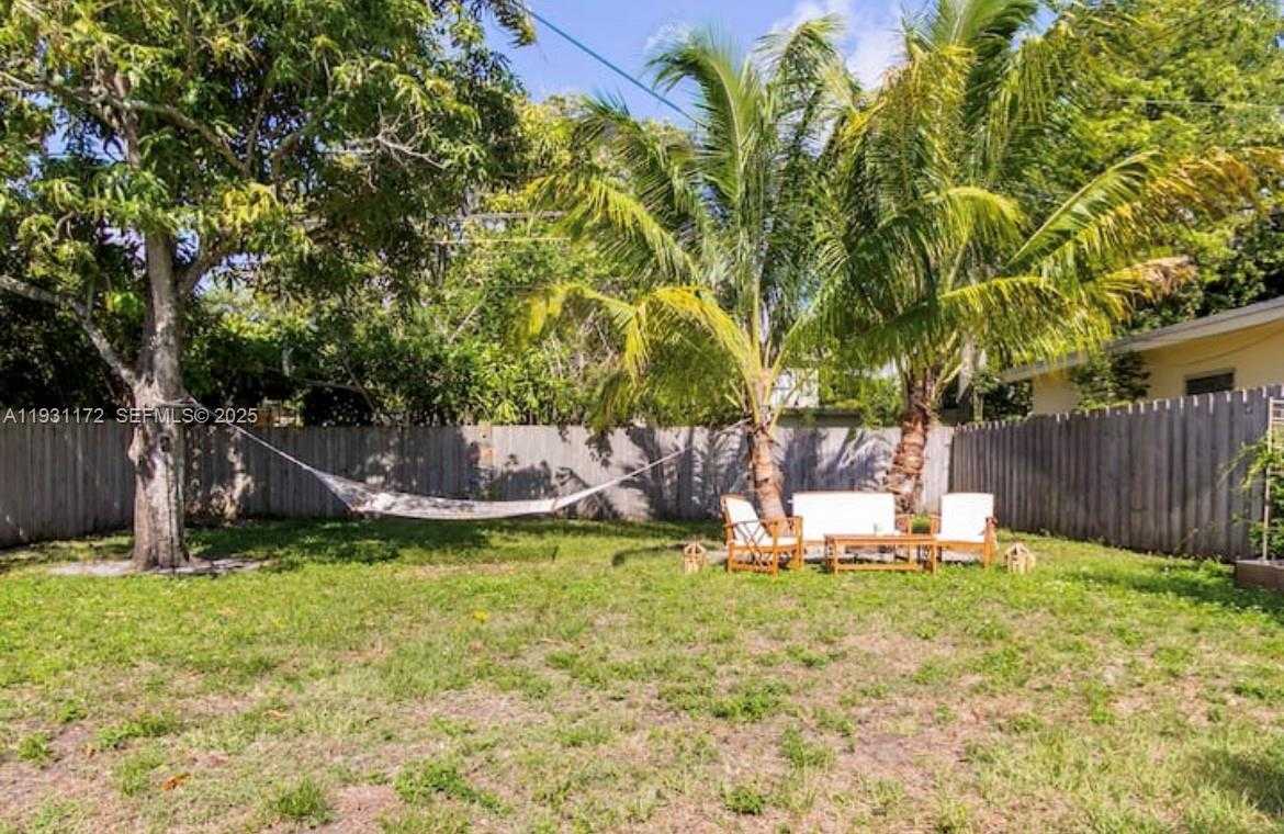 Small Image of 1243 NORTH WEST 3RD AVE, Fort Lauderdale Number 12