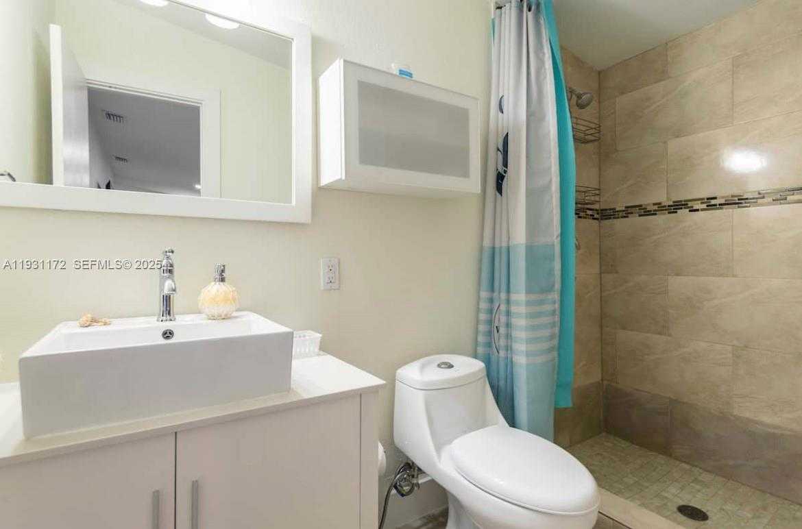 Small Image of 1243 NORTH WEST 3RD AVE, Fort Lauderdale Number 19