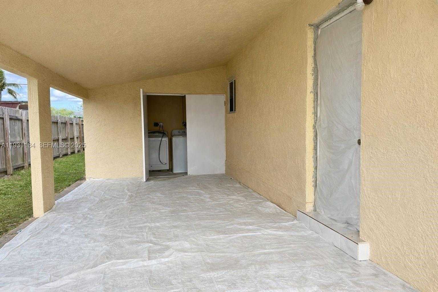 Small Image of 7241 SOUTH ARTHUR ST, Hollywood Number 11