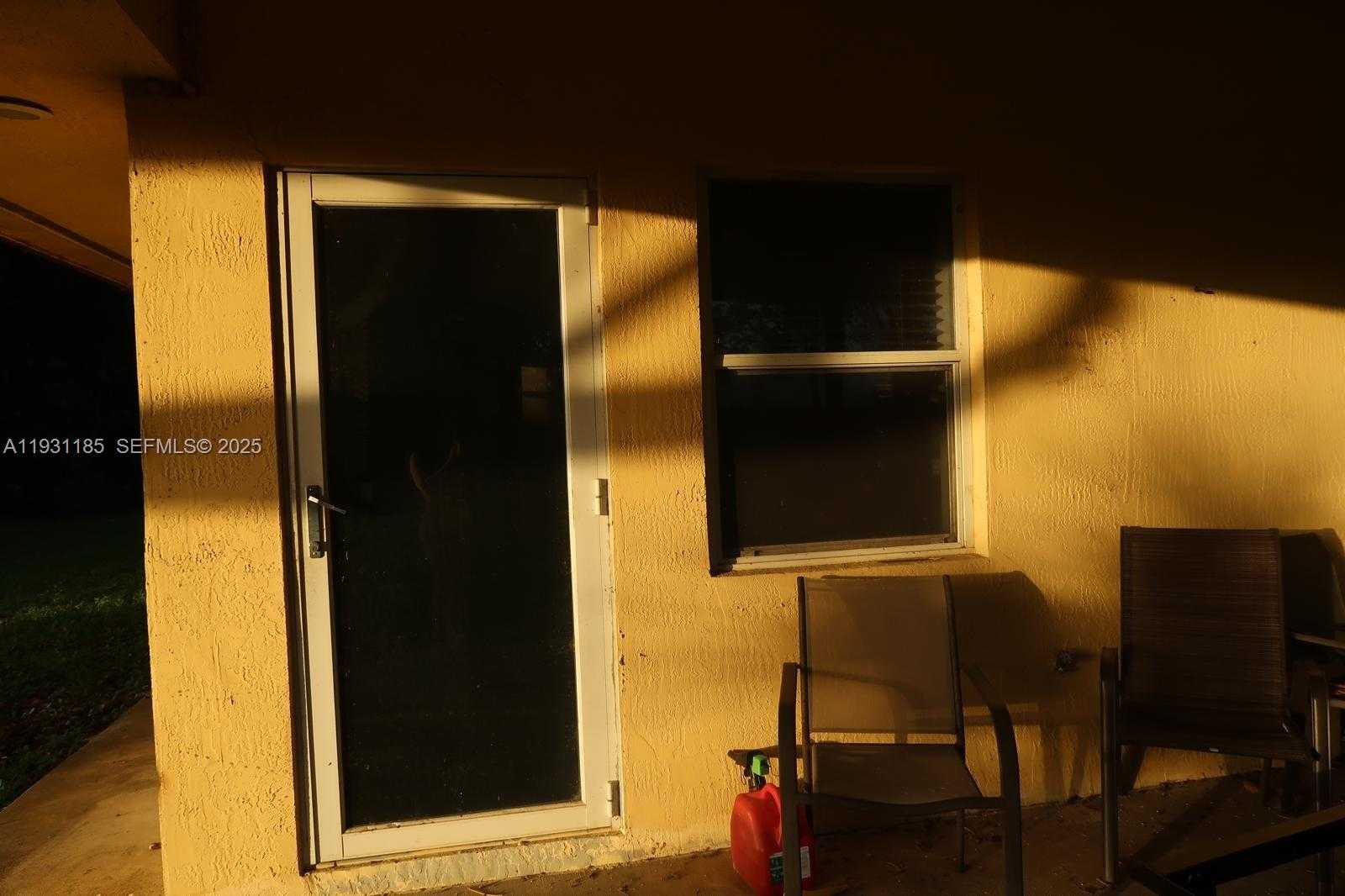 Small Image of 13990 SOUTH WEST 192ND ST, Miami Number 10