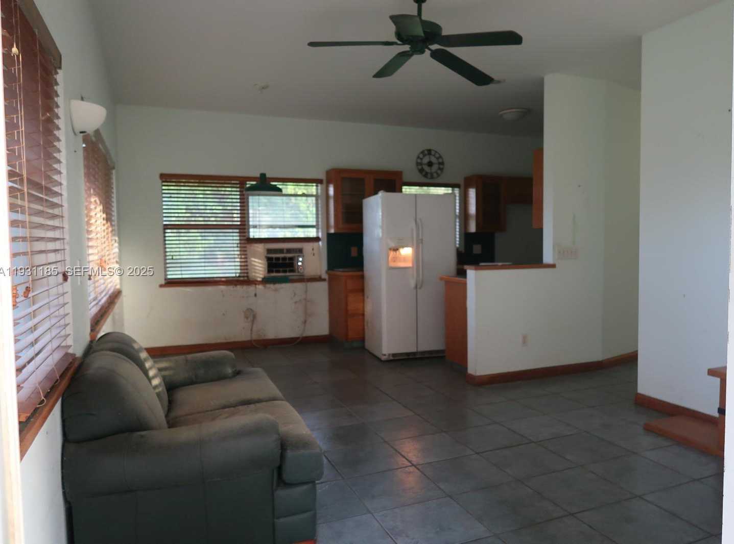 Small Image of 13990 SOUTH WEST 192ND ST, Miami Number 8