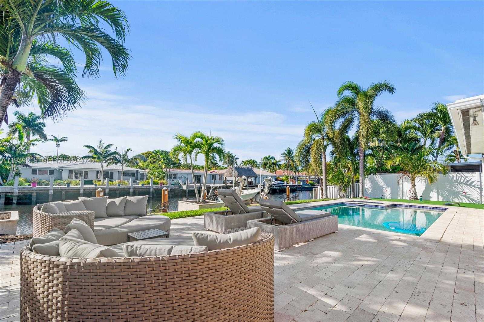 Small Image of 2207 NORTH EAST 16TH AVE, Wilton Manors Number 21