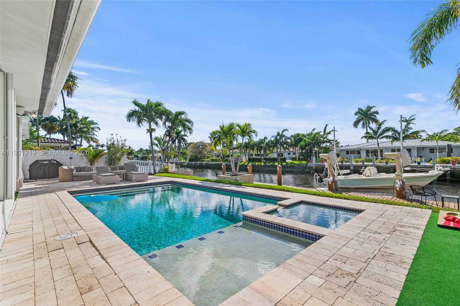 Small Image of 2207 NORTH EAST 16TH AVE, Wilton Manors Number 25